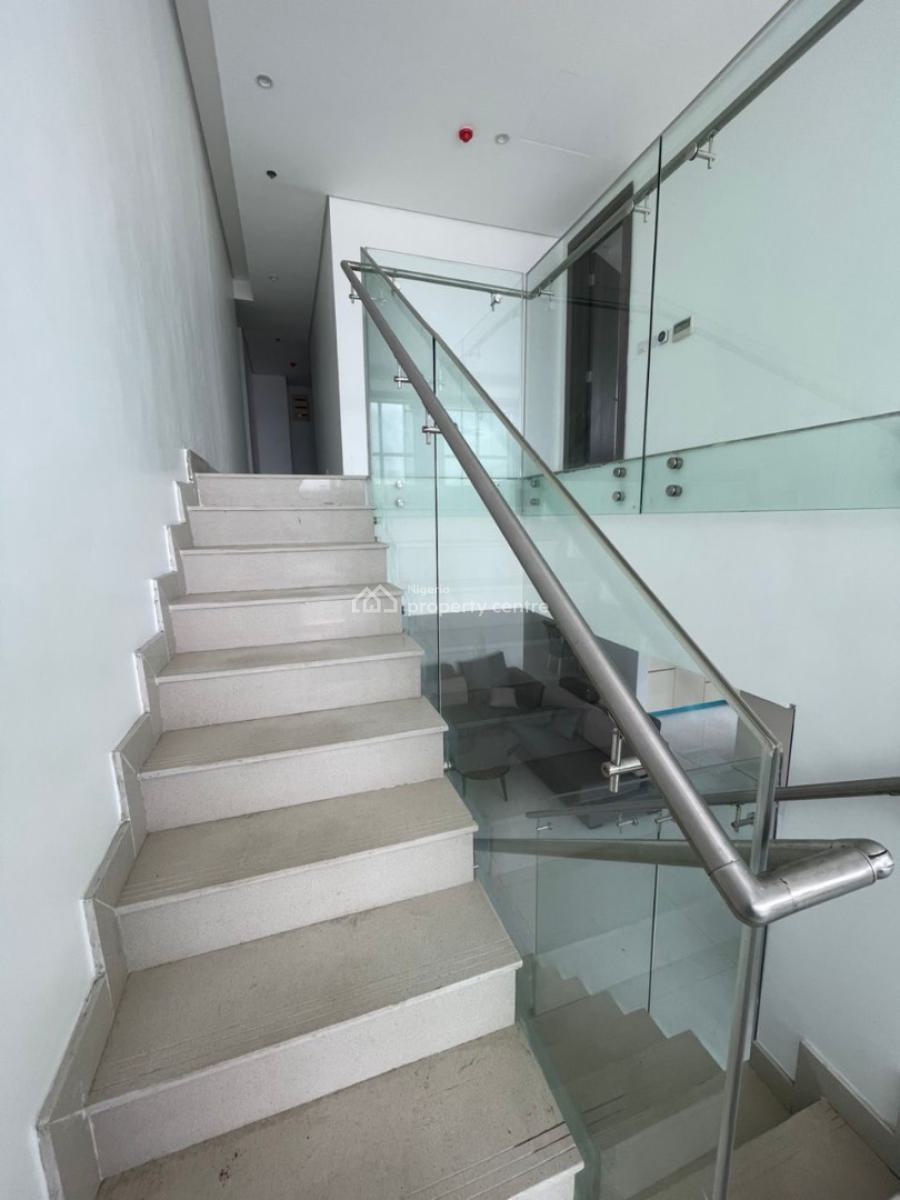 Luxury 4bedroom Penthouse at Lekki Phase 1, Lekki Phase 1, Lekki Phase 1, Lekki, Lagos, Flat / Apartment for Rent