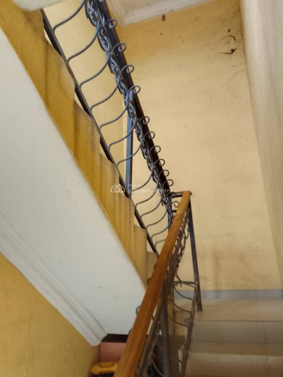 Relatively New  Modern  Block of 6 Flats, Ogudu, Ori-oke, Ogudu, Lagos, Block of Flats for Sale