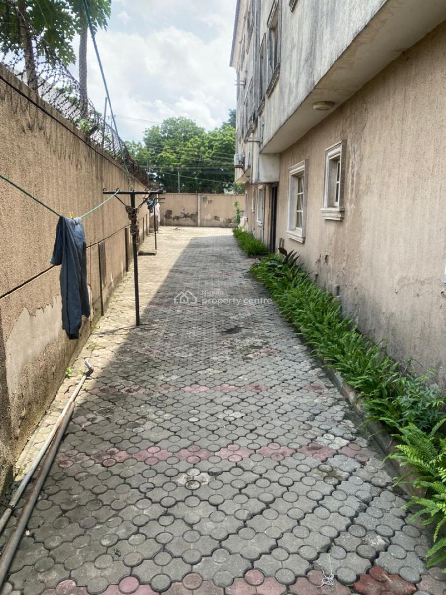 Ground Floor 3-bedroom Flat All En-suite, Akiinola Cole Crescent, Adeniyi Jones, Ikeja, Lagos, Flat / Apartment for Sale