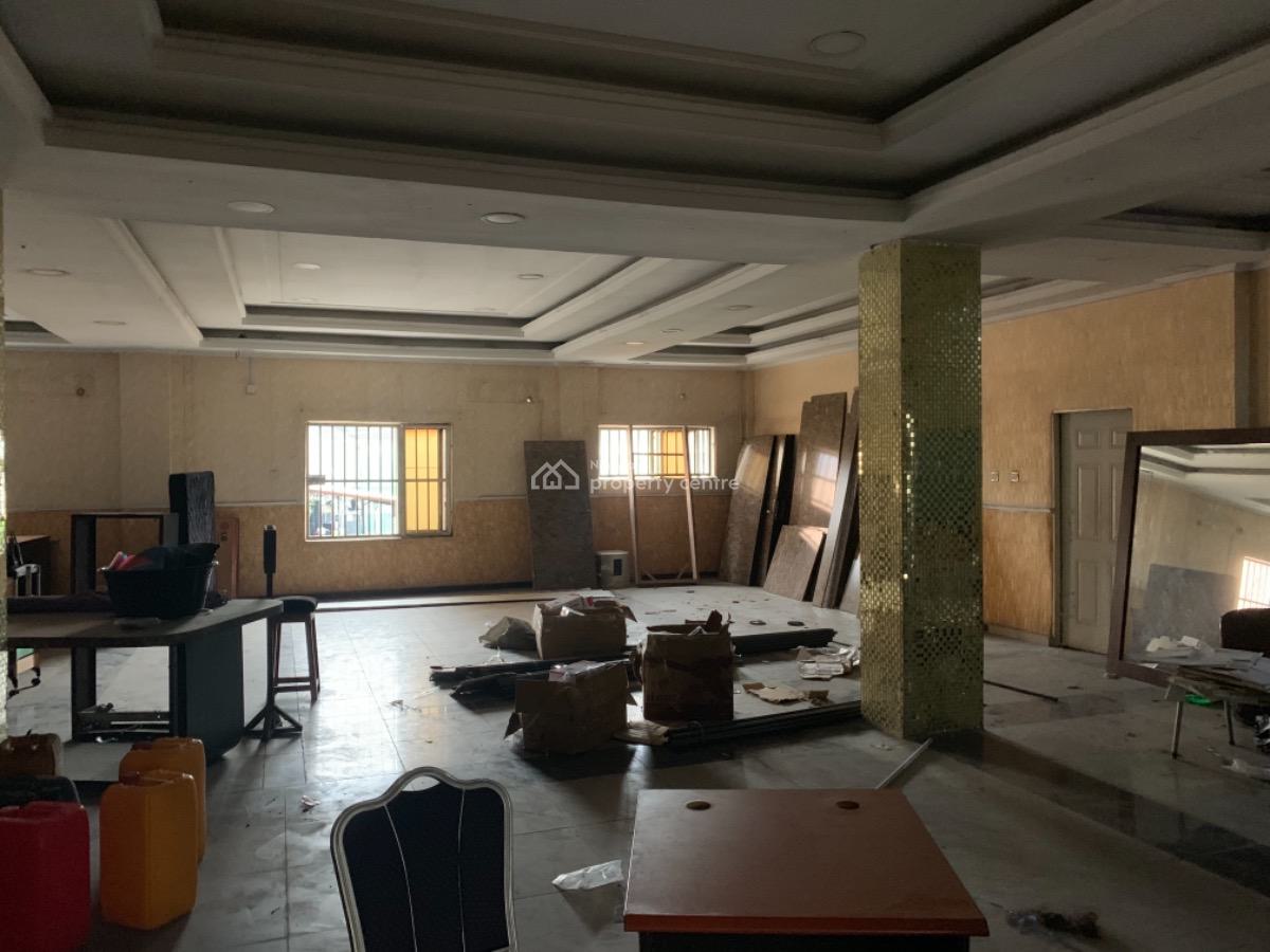 a 150 Square Meters Open Plan Office Space, New Gra, Port Harcourt, Rivers, Office Space for Rent