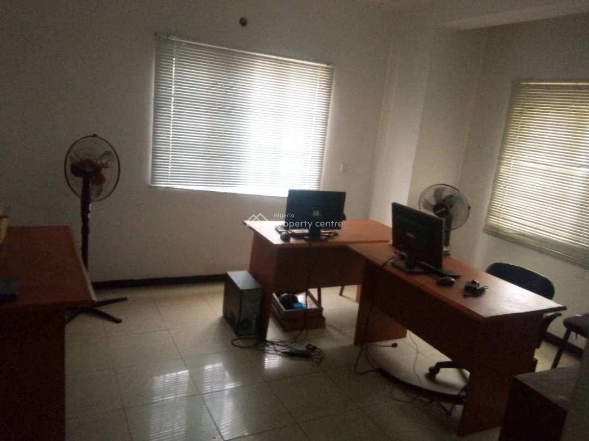 Serviced and Spacious Ensuite Bq Upstairs  with Kitchen, Dele Adedeji Street By Imax Cinema, Lekki Phase 1, Lekki, Lagos, Self Contain (single Rooms) for Rent