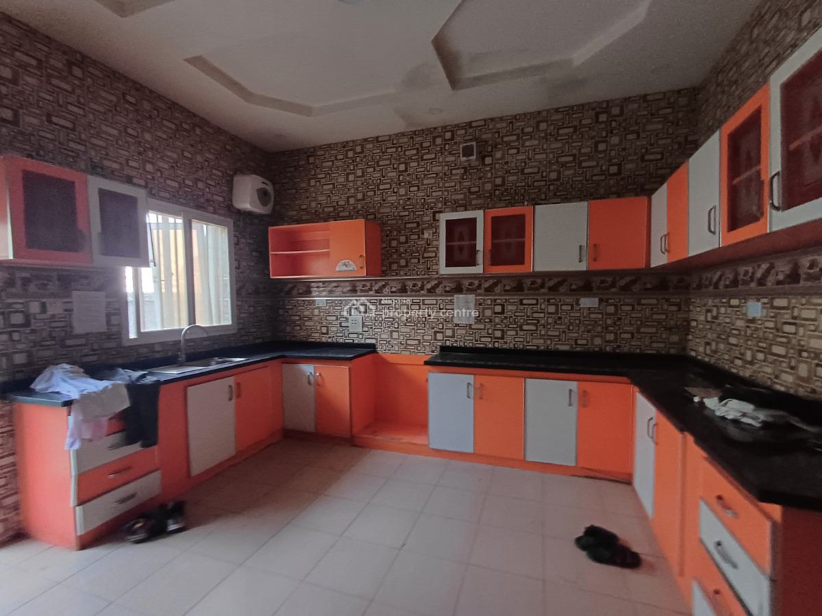 Luxury 3bedroom Massionette Duplex with Bq, Lekki Right, Lekki Phase 1, Lekki, Lagos, Flat / Apartment for Rent