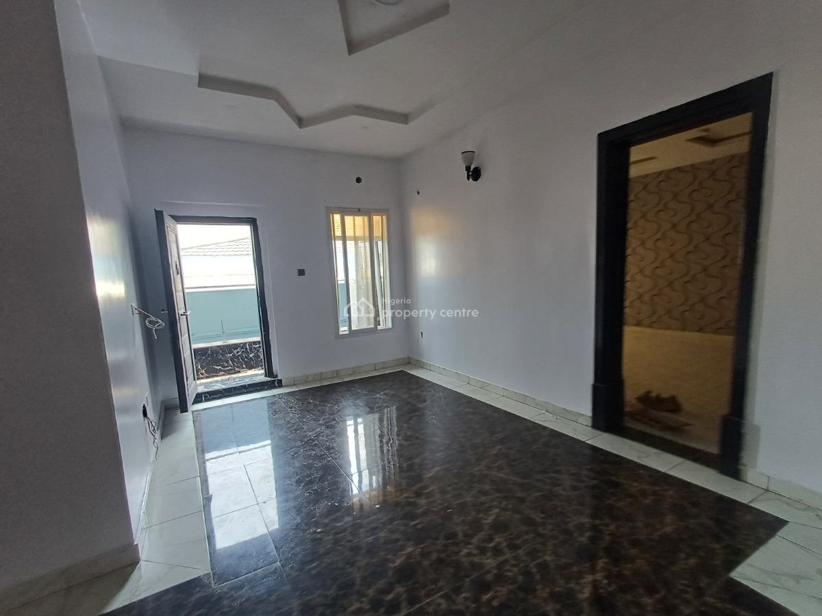 Luxury 3bedroom Massionette Duplex with Bq, Lekki Right, Lekki Phase 1, Lekki, Lagos, Flat / Apartment for Rent