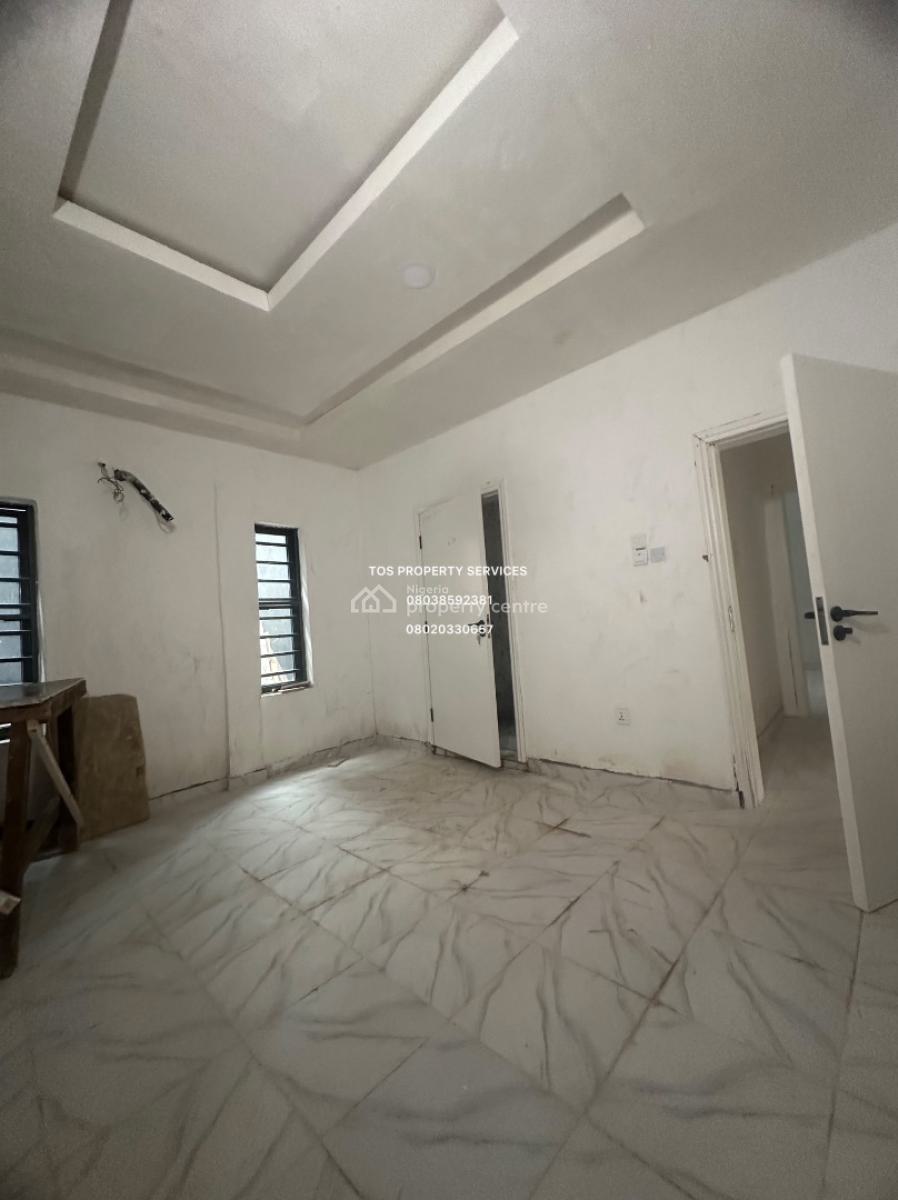 New & Spacious 2 Bedroom All Rooms Ensuite Flat, Sabo-alagomeji, Alagomeji, Yaba, Lagos, Flat / Apartment for Rent