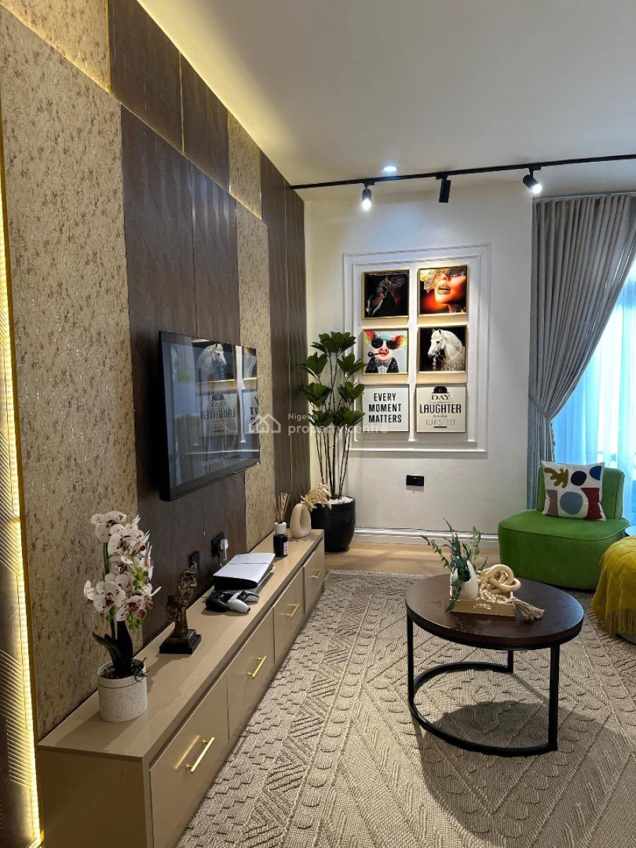 Luxury 1 Bedroom Apartment with Ps5 and Pool, Lekki Phase 1, Lekki, Lagos, Flat / Apartment Short Let