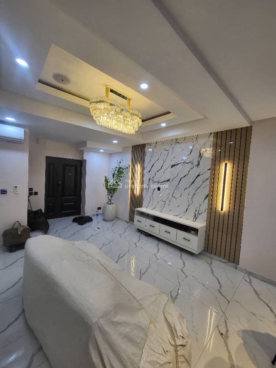 2 Bedroom Furnished Apartment., Maryland, Lagos, Flat / Apartment for Sale