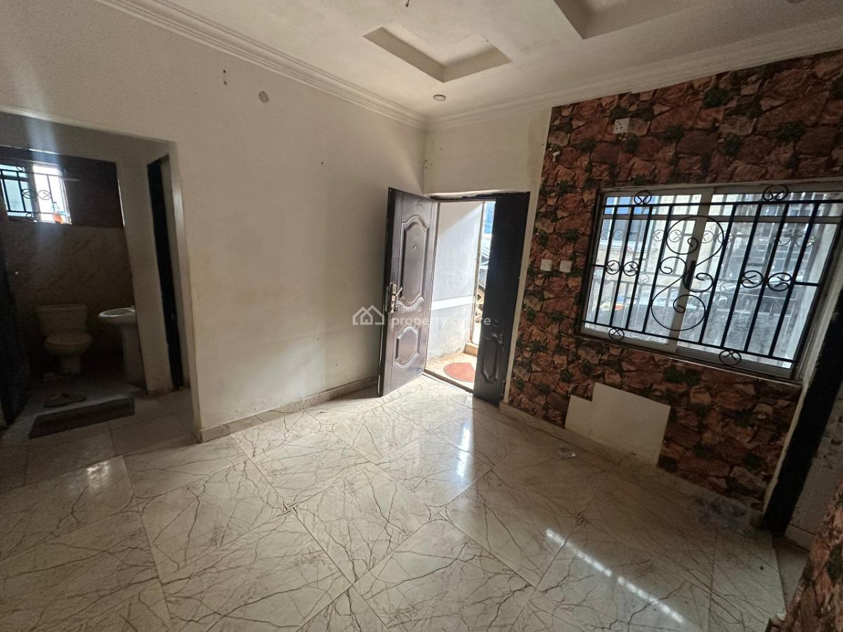Nice 1bed Apartment, University of Ibadan Back Gate Ajibode, Ajibode, Ibadan, Oyo, Mini Flat (room and Parlour) for Rent