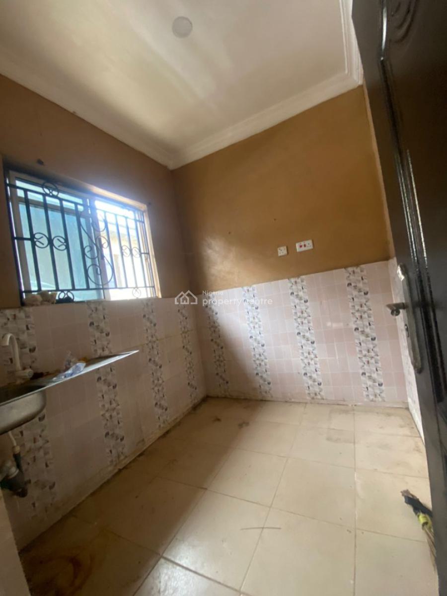 Nice 1bed Apartment, University of Ibadan Back Gate Ajibode, Ajibode, Ibadan, Oyo, Mini Flat (room and Parlour) for Rent