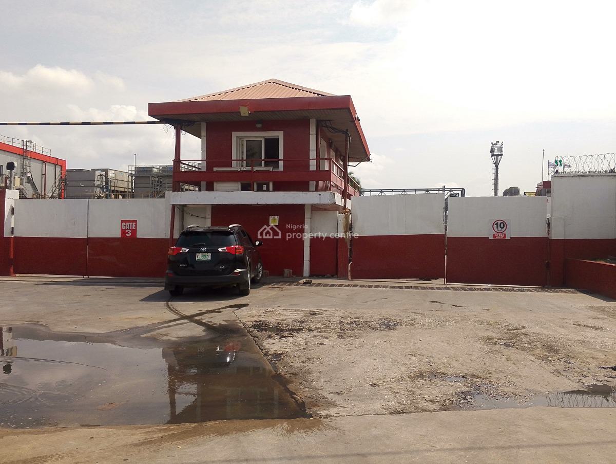 Industrial Land of 40,000m2 with Industrial and Storagewarehouses, Along Agidingbi Road, Ikeja, Agidingbi, Ikeja, Lagos, Warehouse for Sale