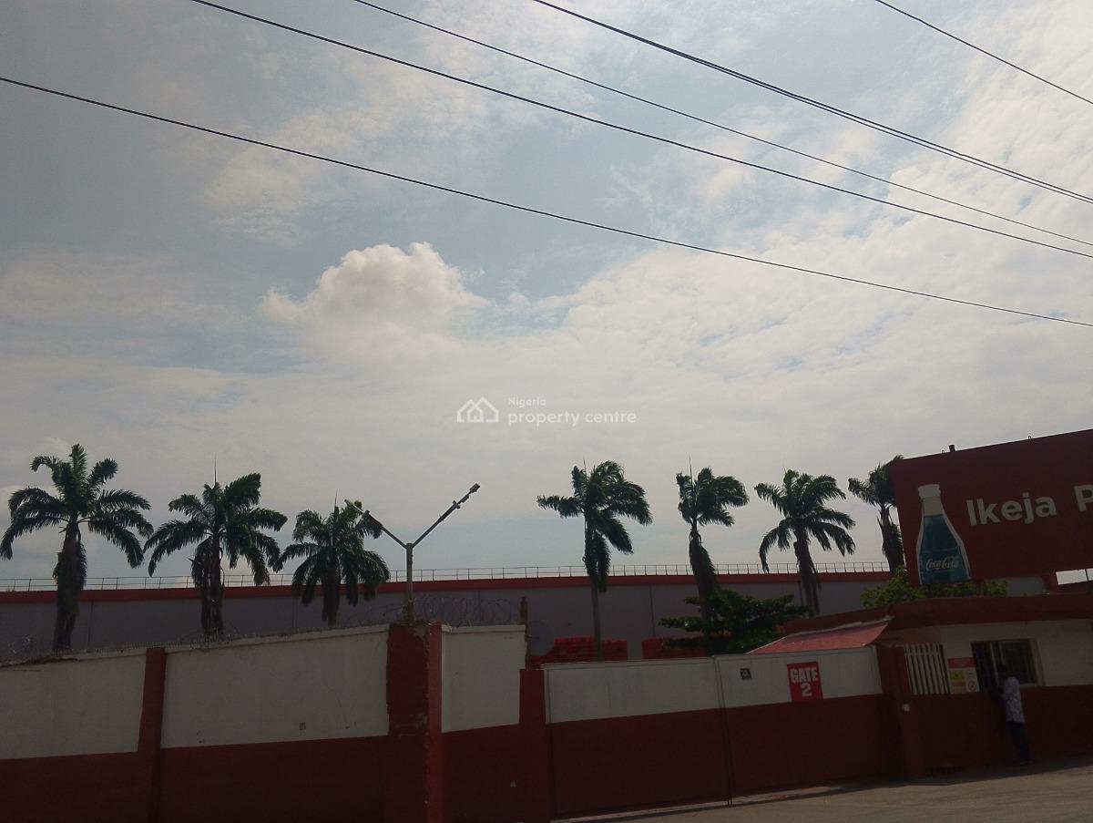 Industrial Land of 40,000m2 with Industrial and Storagewarehouses, Along Agidingbi Road, Ikeja, Agidingbi, Ikeja, Lagos, Warehouse for Sale
