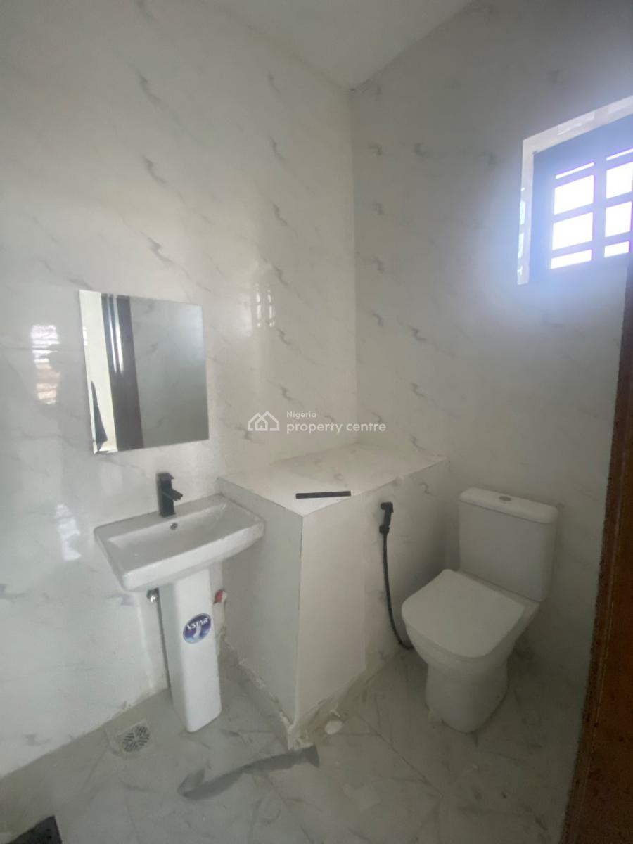 Newly Built 2bedroom with Big Kitchen (upstairs), Estate Btw Royal Garden & Lekki Scheme 2, Ajah, Lagos, Flat / Apartment for Rent