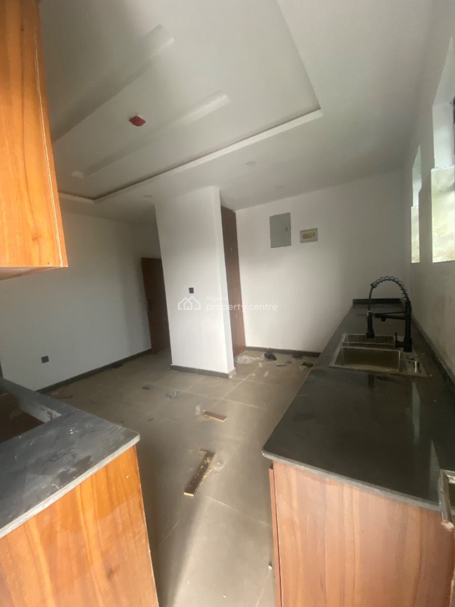 Newly Built 2bedroom with Big Kitchen (upstairs), Estate Btw Royal Garden & Lekki Scheme 2, Ajah, Lagos, Flat / Apartment for Rent