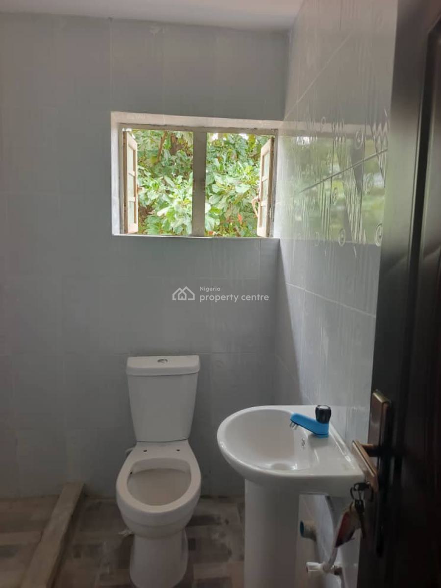 Lovely and Specious 3bedroom Flat Upstairs at Grammar School Ojodu, Grammar School Ojodu, Ojodu, Lagos, Flat / Apartment for Rent