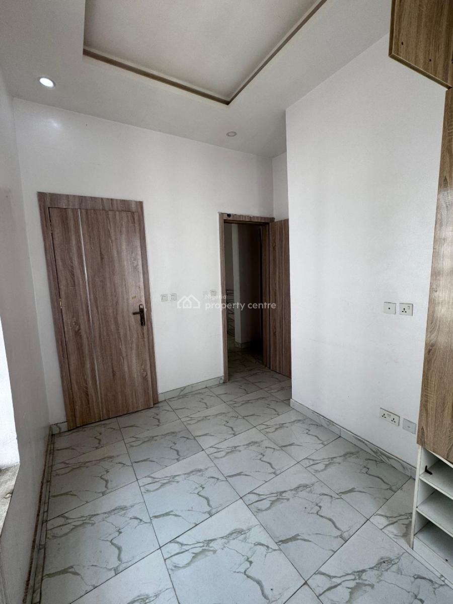 Well Maintained 4 Bedroom Semi Detached Duplex, Chevron, Lekki Phase 2, Lekki, Lagos, Semi-detached Duplex for Rent