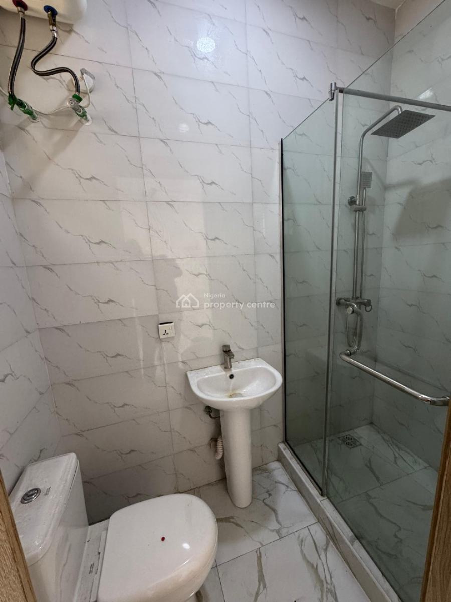 Well Maintained 4 Bedroom Semi Detached Duplex, Chevron, Lekki Phase 2, Lekki, Lagos, Semi-detached Duplex for Rent