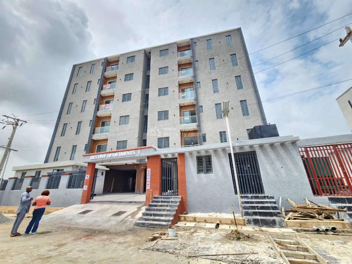 Decent 2 Bed Apartment with  Communal Swimming Pool Elevator and Gym*, Ikate Lekki, Ikate Elegushi, Lekki, Lagos, Flat / Apartment for Sale