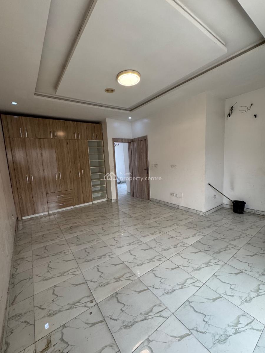 𝐌𝐀𝐈𝐍𝐓𝐀𝐈𝐍𝐄𝐃 4 𝐁𝐄𝐃𝐑𝐎𝐎𝐌 𝐒𝐄𝐌𝐈 𝐃𝐄𝐓𝐀𝐂𝐇𝐄𝐃, Chevron, Lekki, Lekki Phase 2, Lekki, Lagos, Semi-detached Duplex for Rent