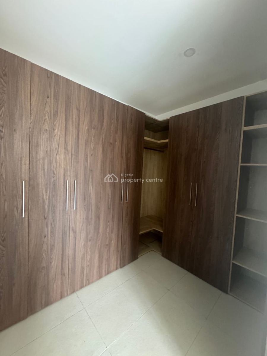 Serviced 4 Bedroom Semi Detached Duplex, Bq ,2 Houses in The Building, Asokoro Main. Serene Neighborhood, Asokoro District, Abuja, Semi-detached Duplex for Rent