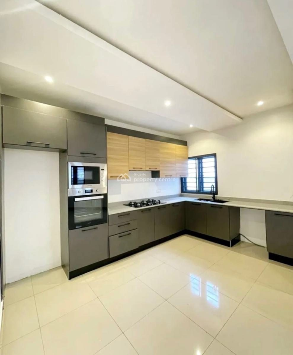 One Bedroom Service Apartment with a Gym and Pool, Lekki Phase One Admiralty, Lekki, Lagos, Mini Flat (room and Parlour) for Sale