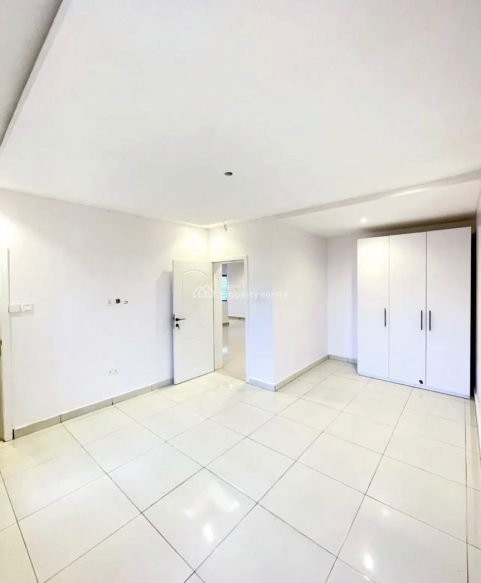 One Bedroom Service Apartment with a Gym and Pool, Lekki Phase One Admiralty, Lekki, Lagos, Mini Flat (room and Parlour) for Sale