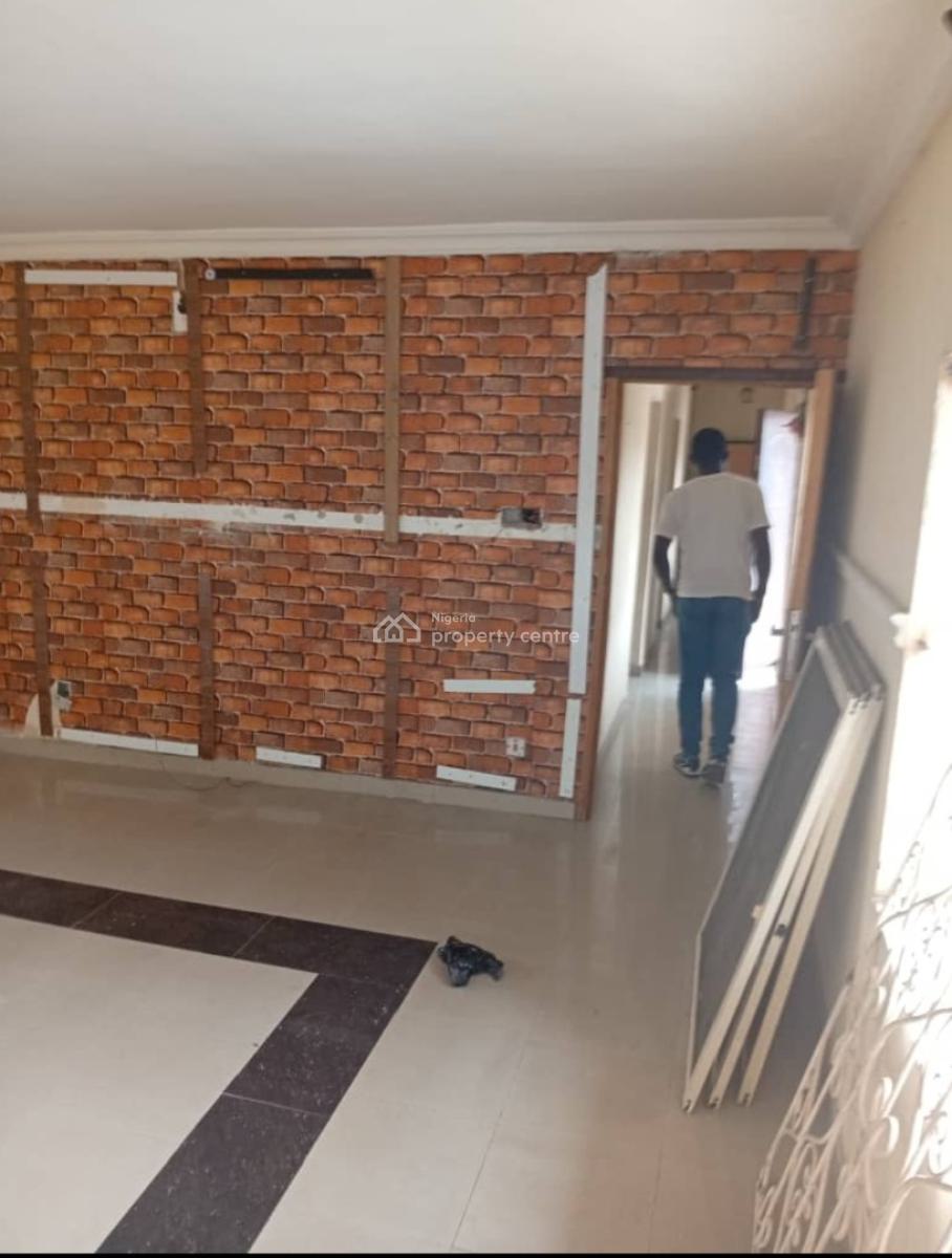 Lovely 2 Bedroom Flat (1toilet & 1bath) + Pop, Lovely Serene Environment Off Allen Avenue, Allen, Ikeja, Lagos, Flat / Apartment for Rent