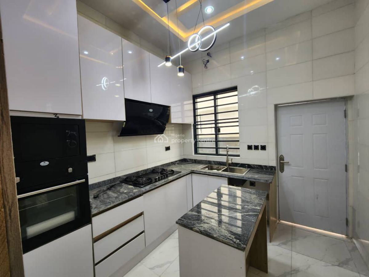 Finished 4 Bed Semi-detached Duplex with Bq️*, Ikota Lekki, Ikota, Lekki, Lagos, Semi-detached Duplex for Sale