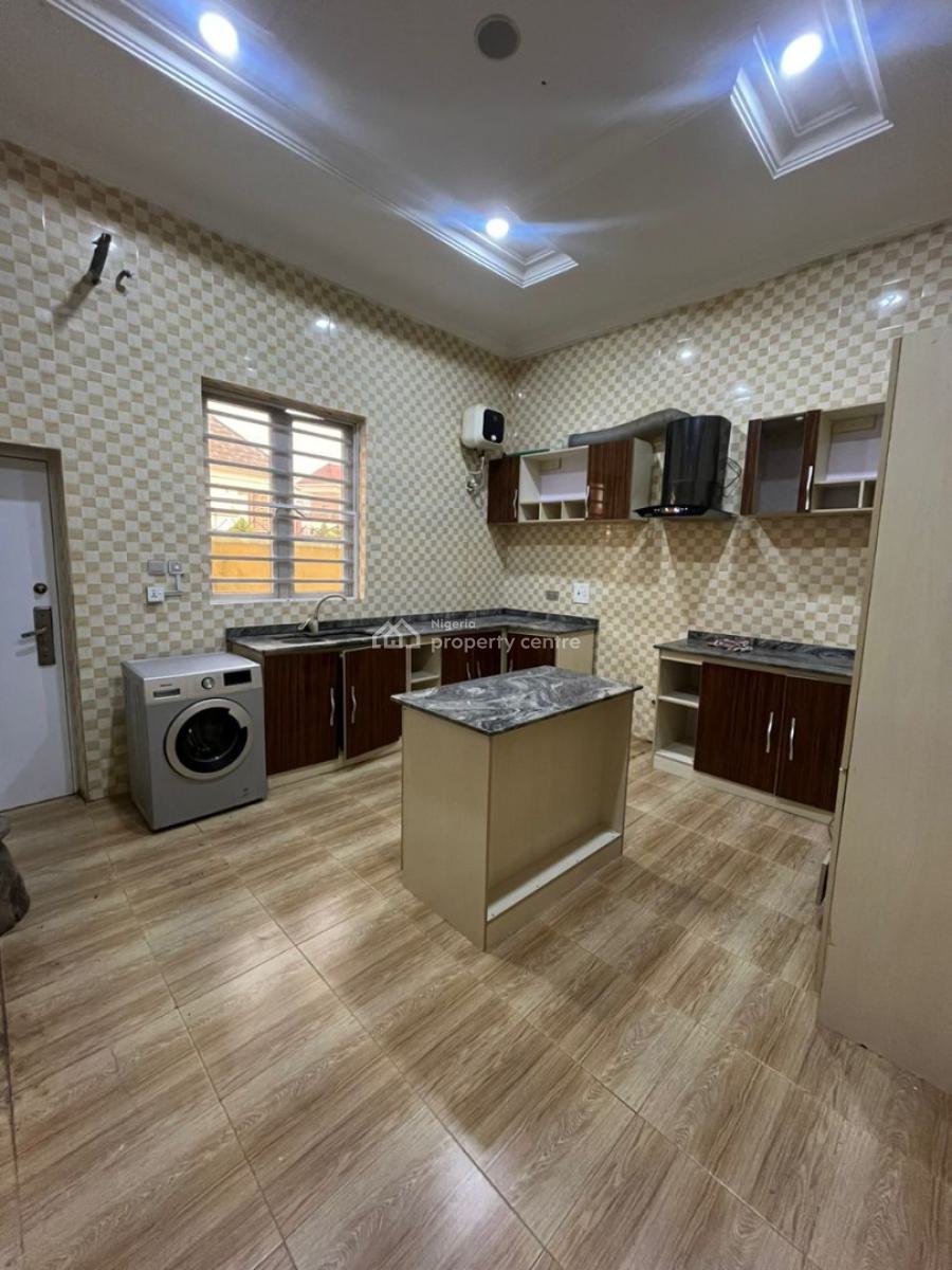 Clean and Spacious One Bedroom Apartment, Thomas Estate, Ajah, Lagos, Flat / Apartment for Rent