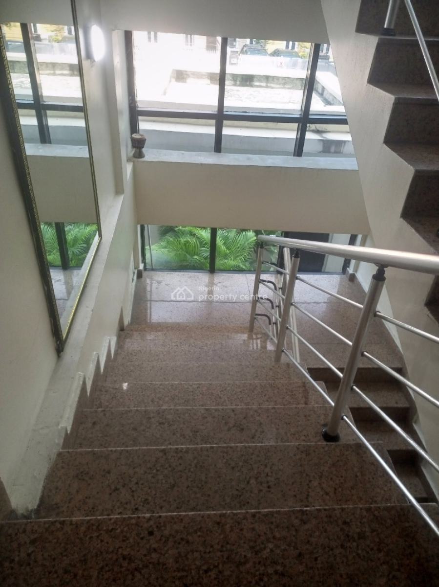 Luxury & Furnished 2bderoom Flat, U3 Estate Lekki Phase 1, Right Side, Lekki Phase 1, Lekki, Lagos, Flat / Apartment for Rent