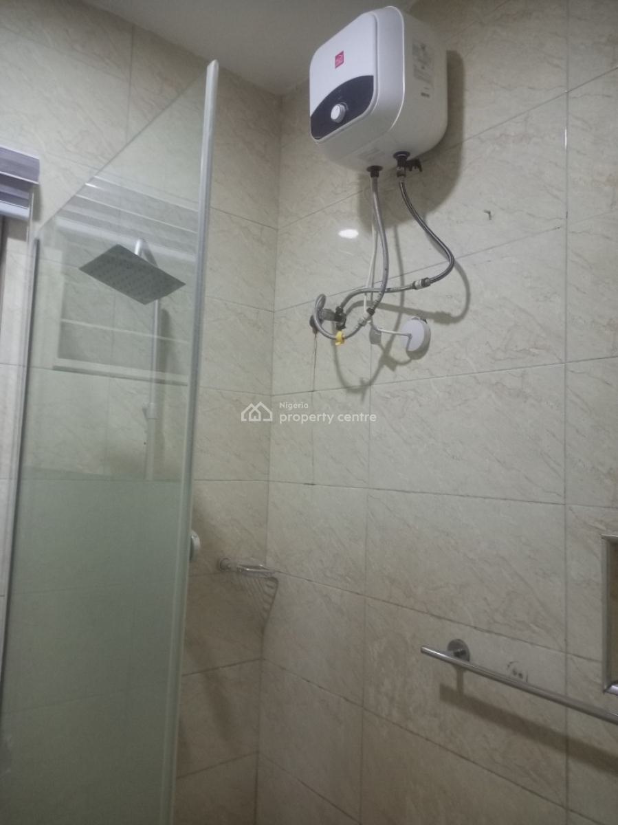 Luxury & Furnished 2bderoom Flat, U3 Estate Lekki Phase 1, Right Side, Lekki Phase 1, Lekki, Lagos, Flat / Apartment for Rent