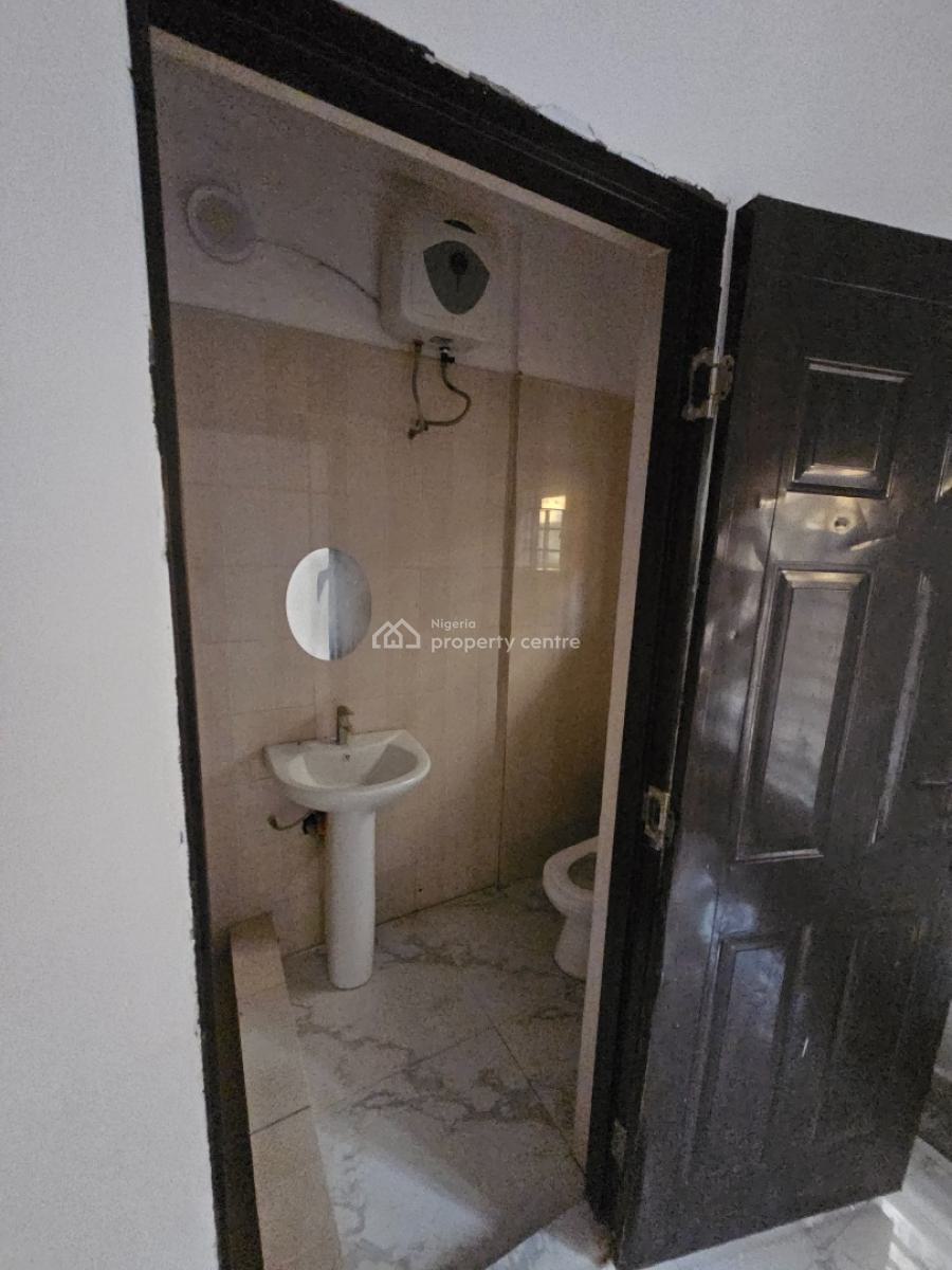2-bedroom Flat, Off Admiralty Way, Lekki Phase 1, Lekki, Lagos, Flat / Apartment for Rent