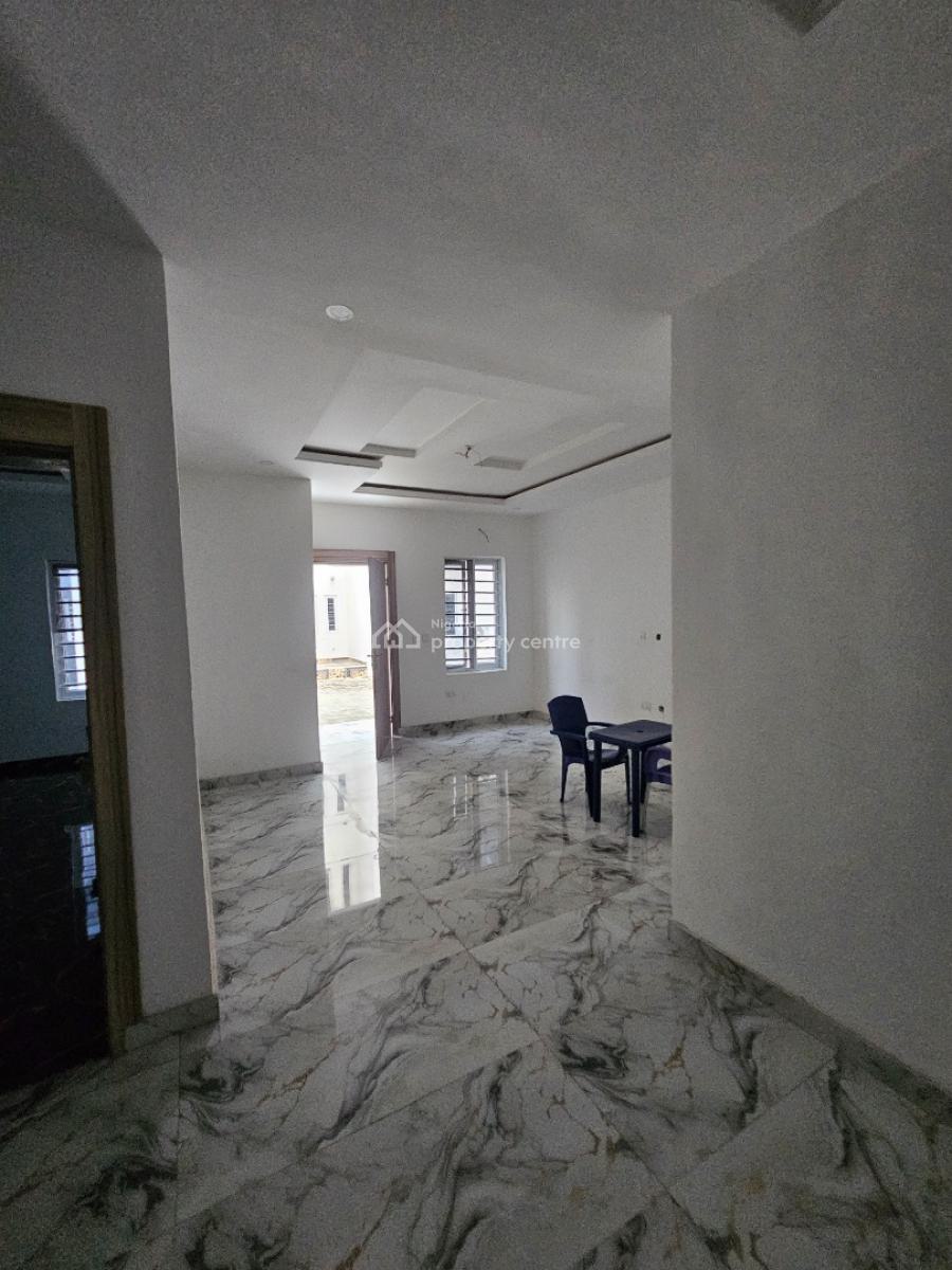 Lovely 2bedroom Apartment, Ilaje Mobile Road, Ajah, Lagos, House for Sale