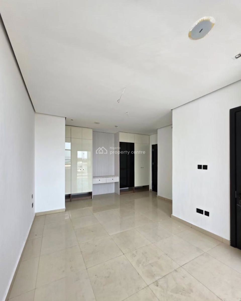 Very Cozy 3bed Apartment with Bq,pool ,elevator &gym in Lekki Phase 1, Lekki Phase 1,lekki,lagos , Nigeria, Lekki Phase 1, Lekki, Lagos, Flat / Apartment for Rent