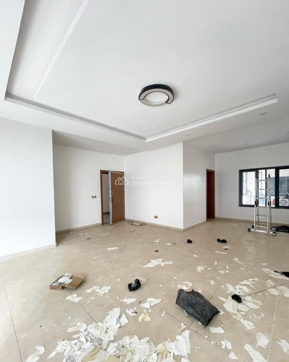 Serviced Three Bedroom Apartment ( Secound Floor, Ikate Lekki, Lekki Expressway, Lekki, Lagos, Flat / Apartment for Rent