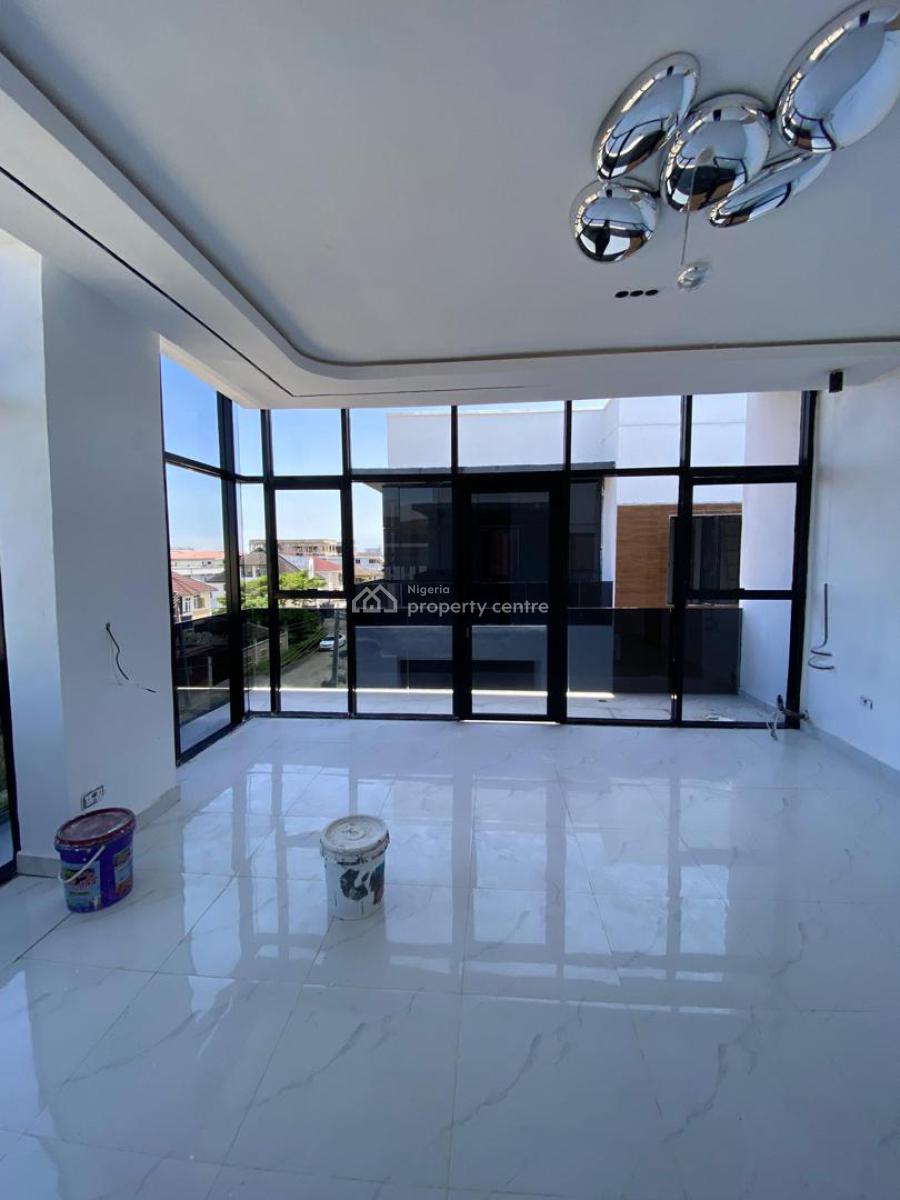 Luxury Smart 4-bedroom Terrace + Bq, Lekki Phase 1, Lekki, Lagos, Terraced Duplex for Sale