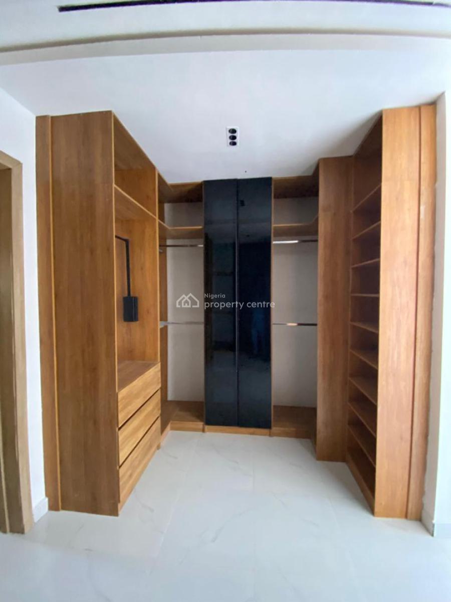 Luxury Smart 4-bedroom Terrace + Bq, Lekki Phase 1, Lekki, Lagos, Terraced Duplex for Sale