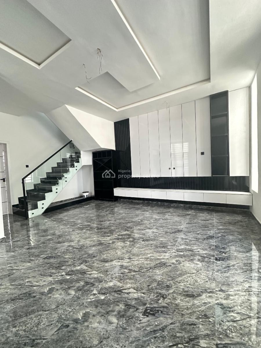Elegant 4-bedroom Semi-detached Duplex with Bq, Ikota, Lekki, Lagos, Semi-detached Bungalow for Sale