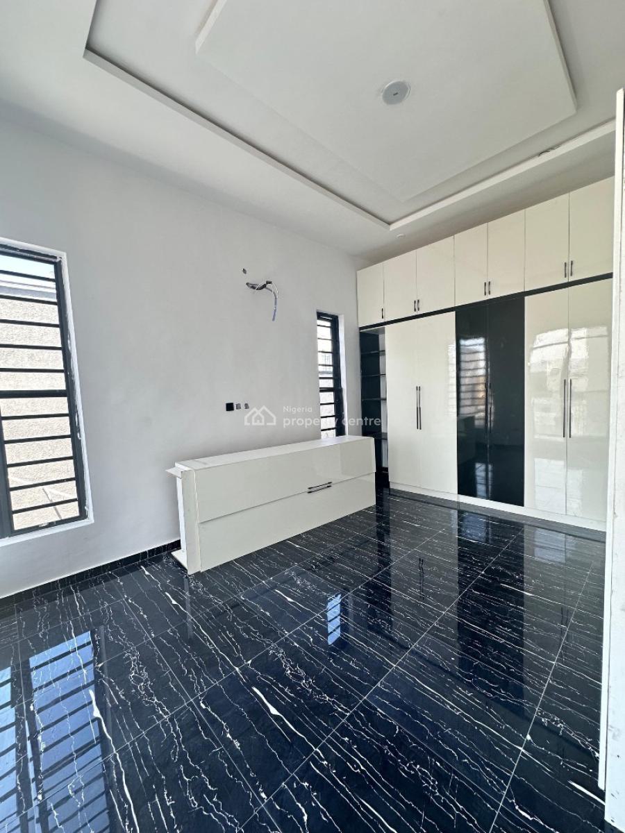 Elegant 4-bedroom Semi-detached Duplex with Bq, Ikota, Lekki, Lagos, Semi-detached Bungalow for Sale