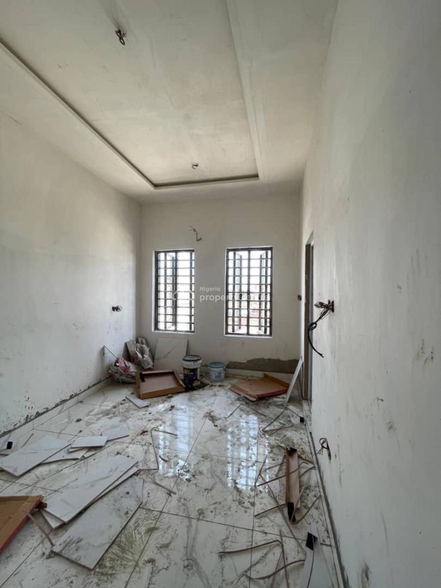 Exquisitely Built 3 Bedroom Apartment in a Lovely and Gated Environmen, Surulere, Surulere, Lagos, Flat / Apartment for Sale