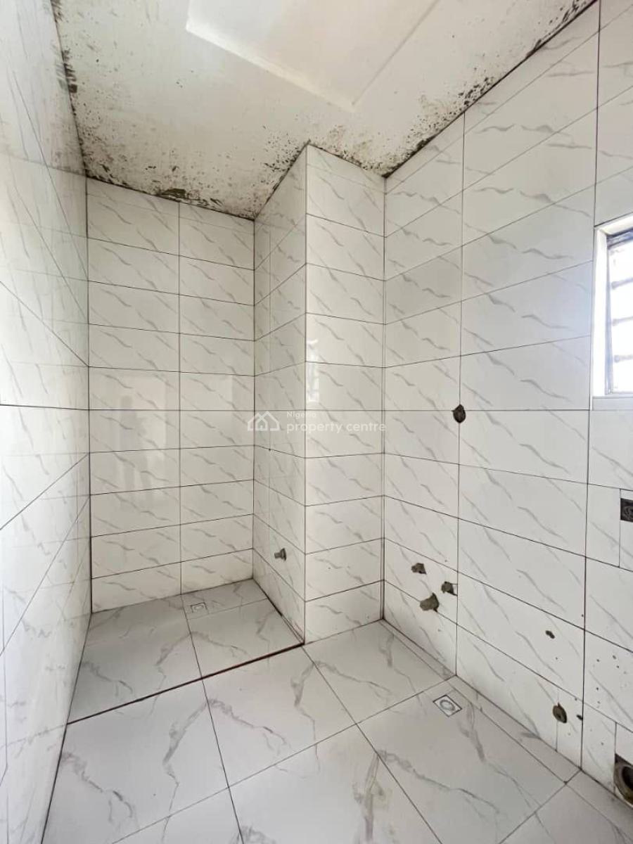 Exquisitely Built 3 Bedroom Apartment in a Lovely and Gated Environmen, Surulere, Surulere, Lagos, Flat / Apartment for Sale