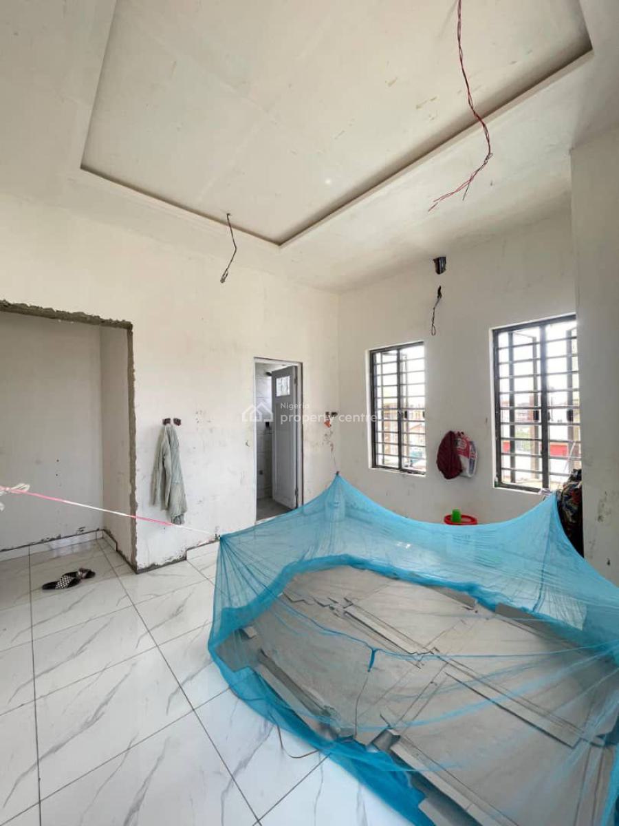 Exquisitely Built 3 Bedroom Apartment in a Lovely and Gated Environmen, Surulere, Surulere, Lagos, Flat / Apartment for Sale