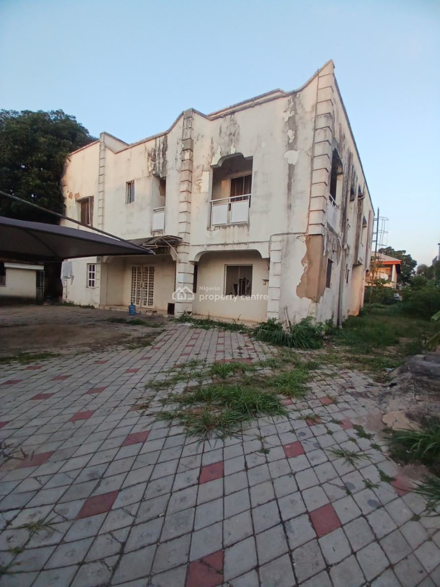 Old House, 5 Bedroom Fully Detached Duplex, Maitama Abuja Diplomatic Zone, Maitama District, Abuja, Detached Duplex for Sale