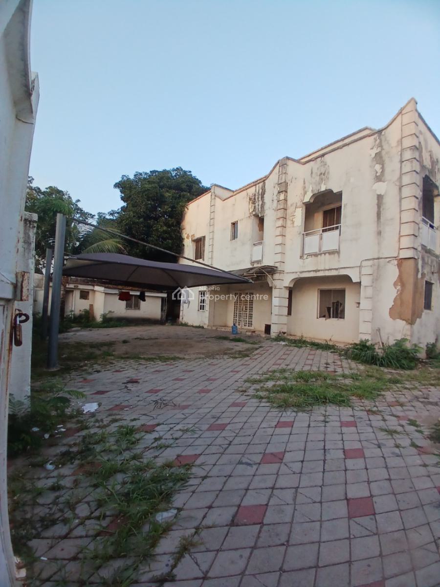 Old House, 5 Bedroom Fully Detached Duplex, Maitama Abuja Diplomatic Zone, Maitama District, Abuja, Detached Duplex for Sale