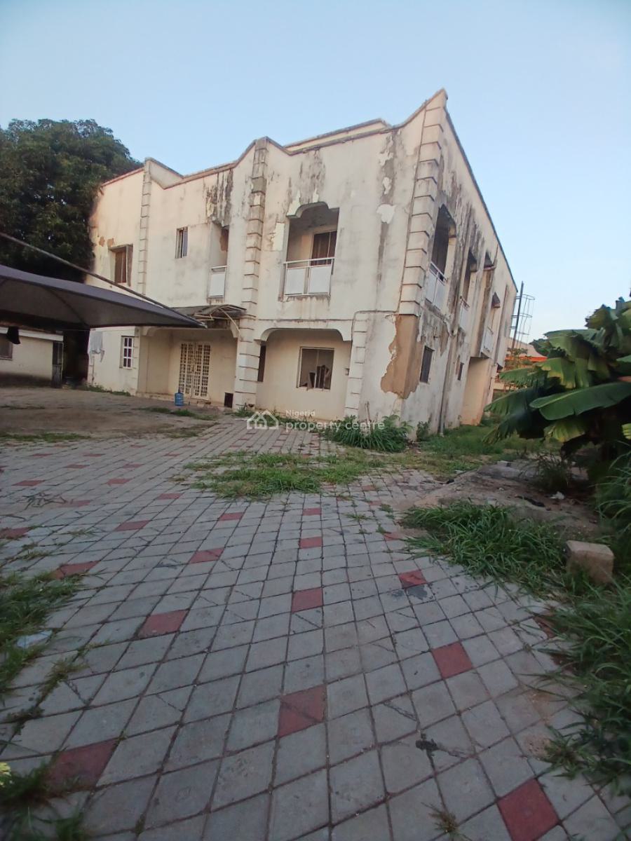 Old House, 5 Bedroom Fully Detached Duplex, Maitama Abuja Diplomatic Zone, Maitama District, Abuja, Detached Duplex for Sale