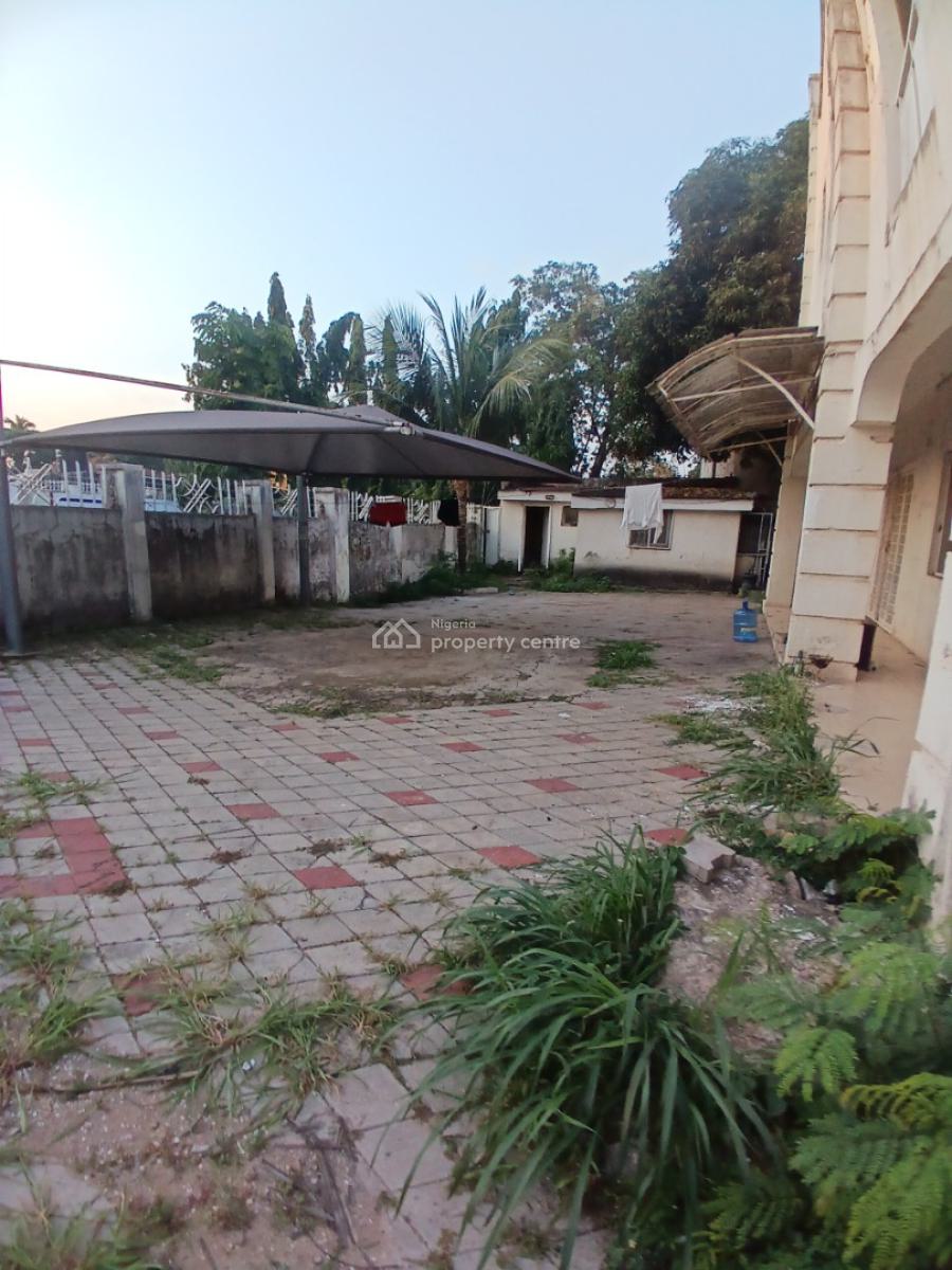 Old House, 5 Bedroom Fully Detached Duplex, Maitama Abuja Diplomatic Zone, Maitama District, Abuja, Detached Duplex for Sale