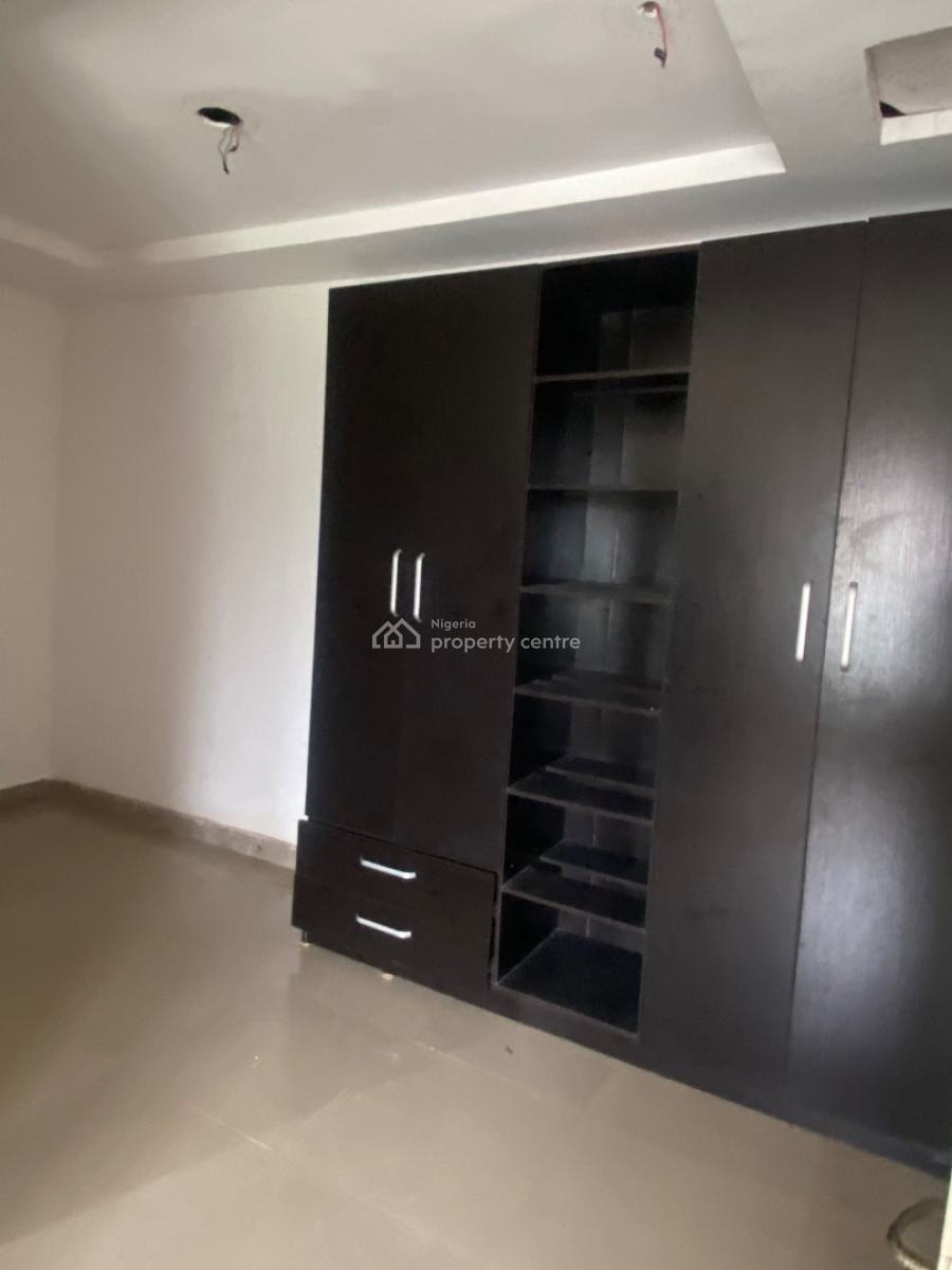 Lovely 3 Bedroom Terraced Duplex , Renovation Will Be Made, Chevron , in a Secured Estate, Lekki, Lagos, Terraced Duplex for Rent