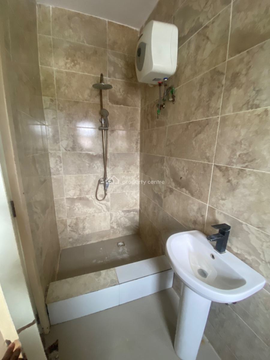 Lovely 3 Bedroom Terraced Duplex , Renovation Will Be Made, Chevron , in a Secured Estate, Lekki, Lagos, Terraced Duplex for Rent