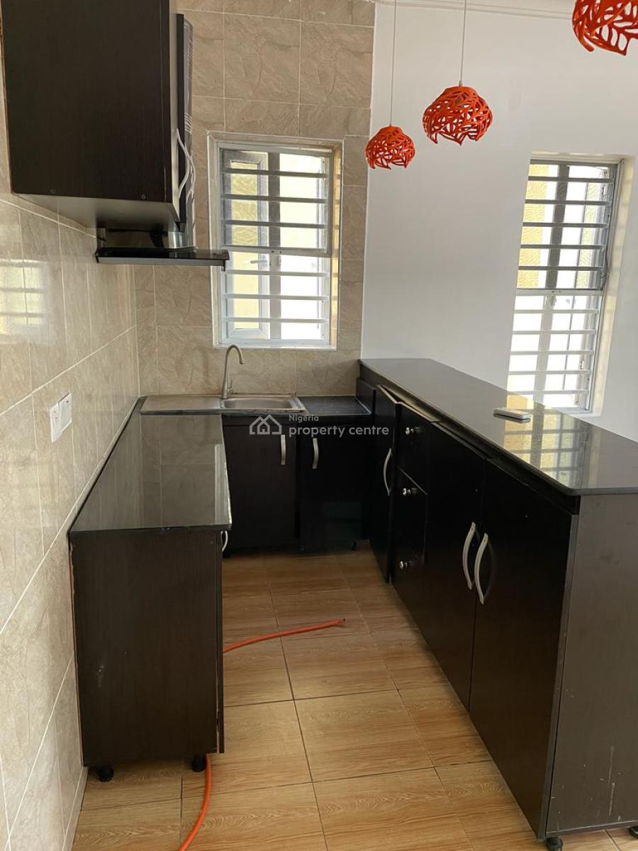 Luxury Mini Flat with 24 Hours Light, Off Alpha Beach Road, Lekki, Lagos, Mini Flat (room and Parlour) for Rent