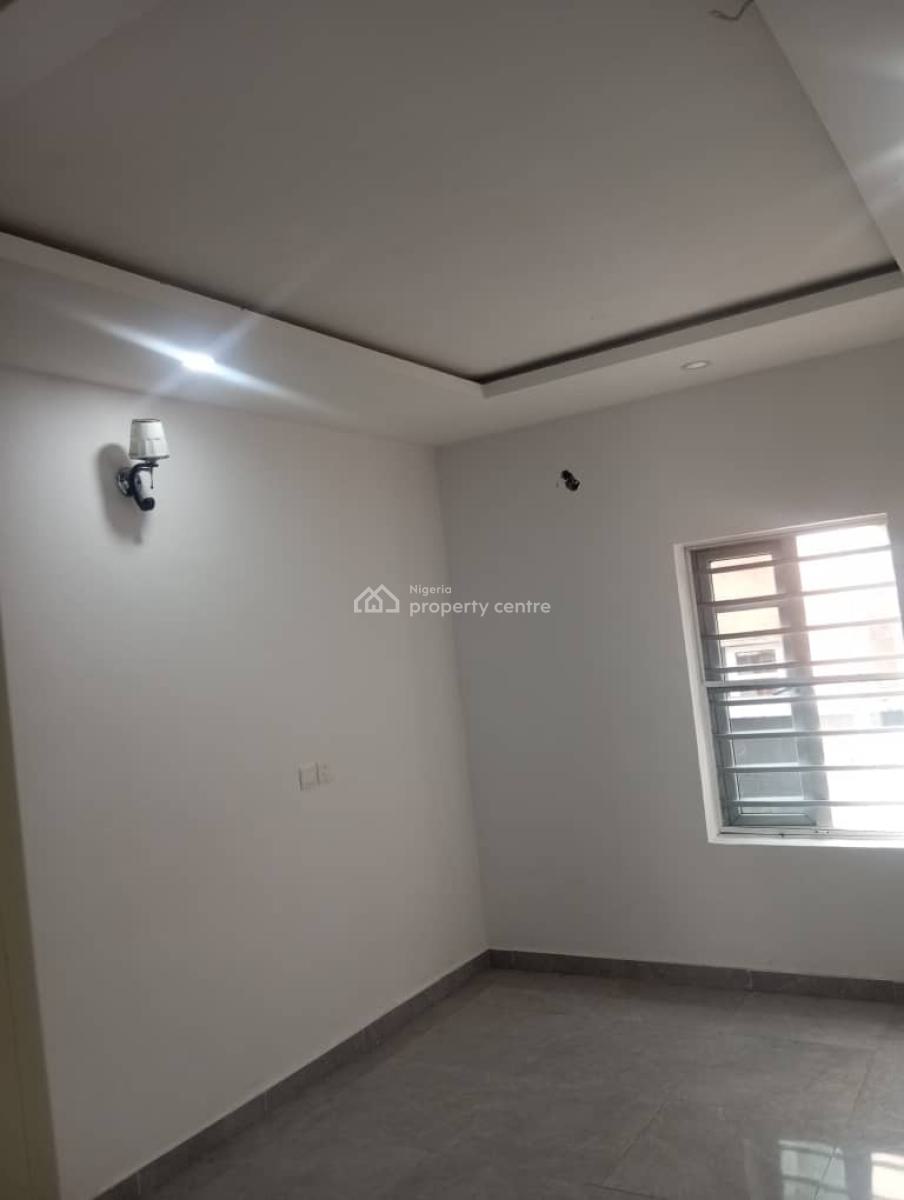 Newly Renovated Three Bedrooms, in an Estate, Ajah, Lagos, House for Rent