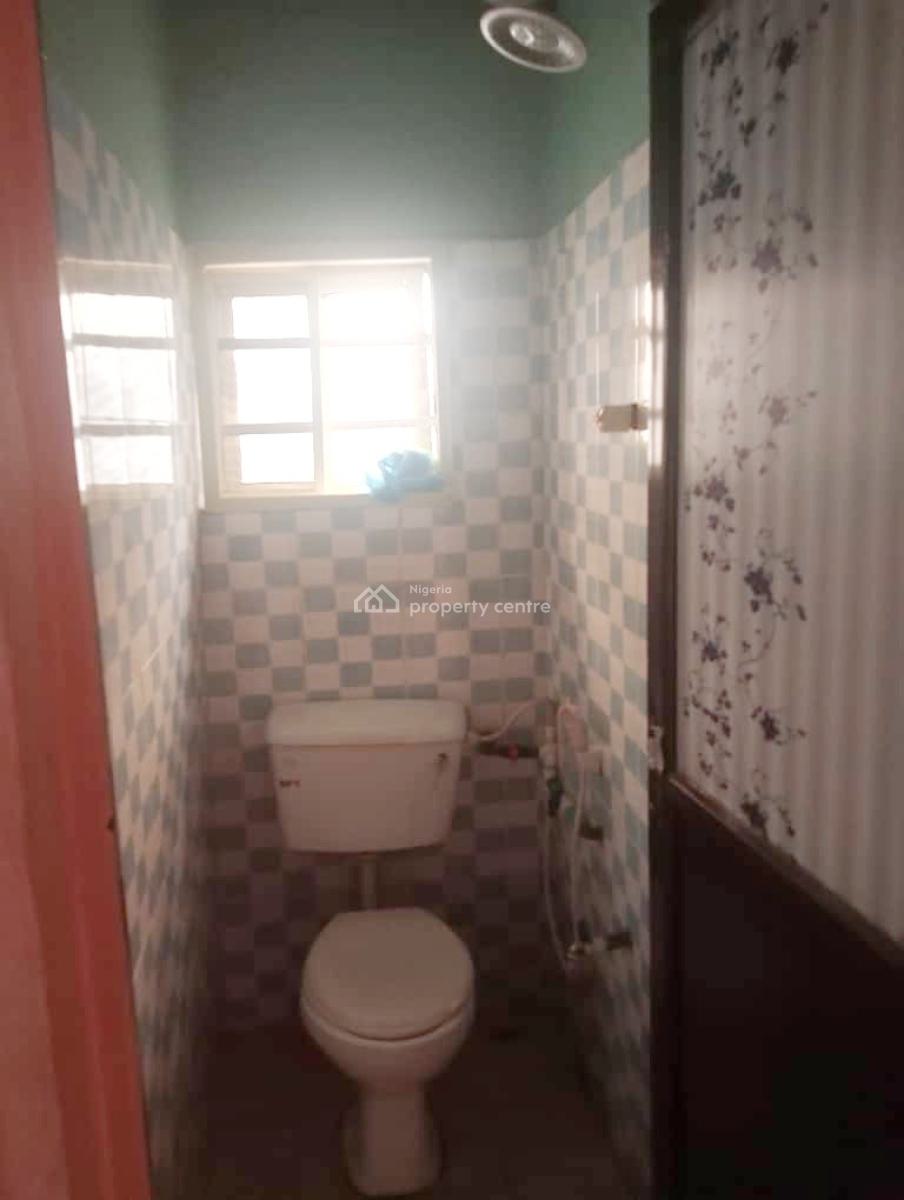 a Well Maintained Spacious 2 Bedroom Flat, Gra Phase 1, Magodo, Lagos, Flat / Apartment for Rent