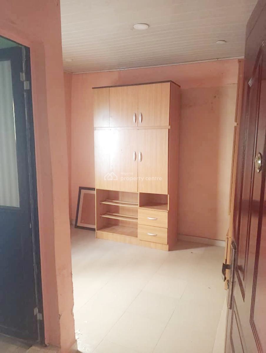 a Well Maintained Spacious 2 Bedroom Flat, Gra Phase 1, Magodo, Lagos, Flat / Apartment for Rent